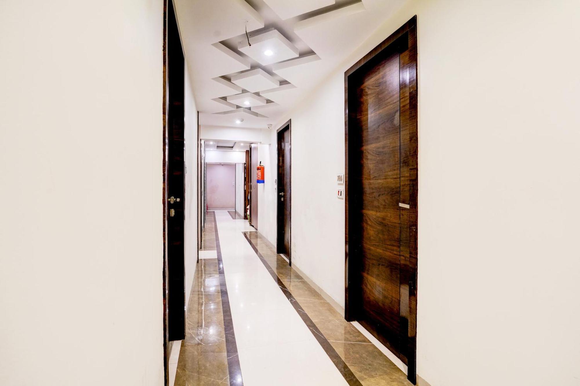 FabHotel Park Palace Mandvi Mumbai Exterior foto