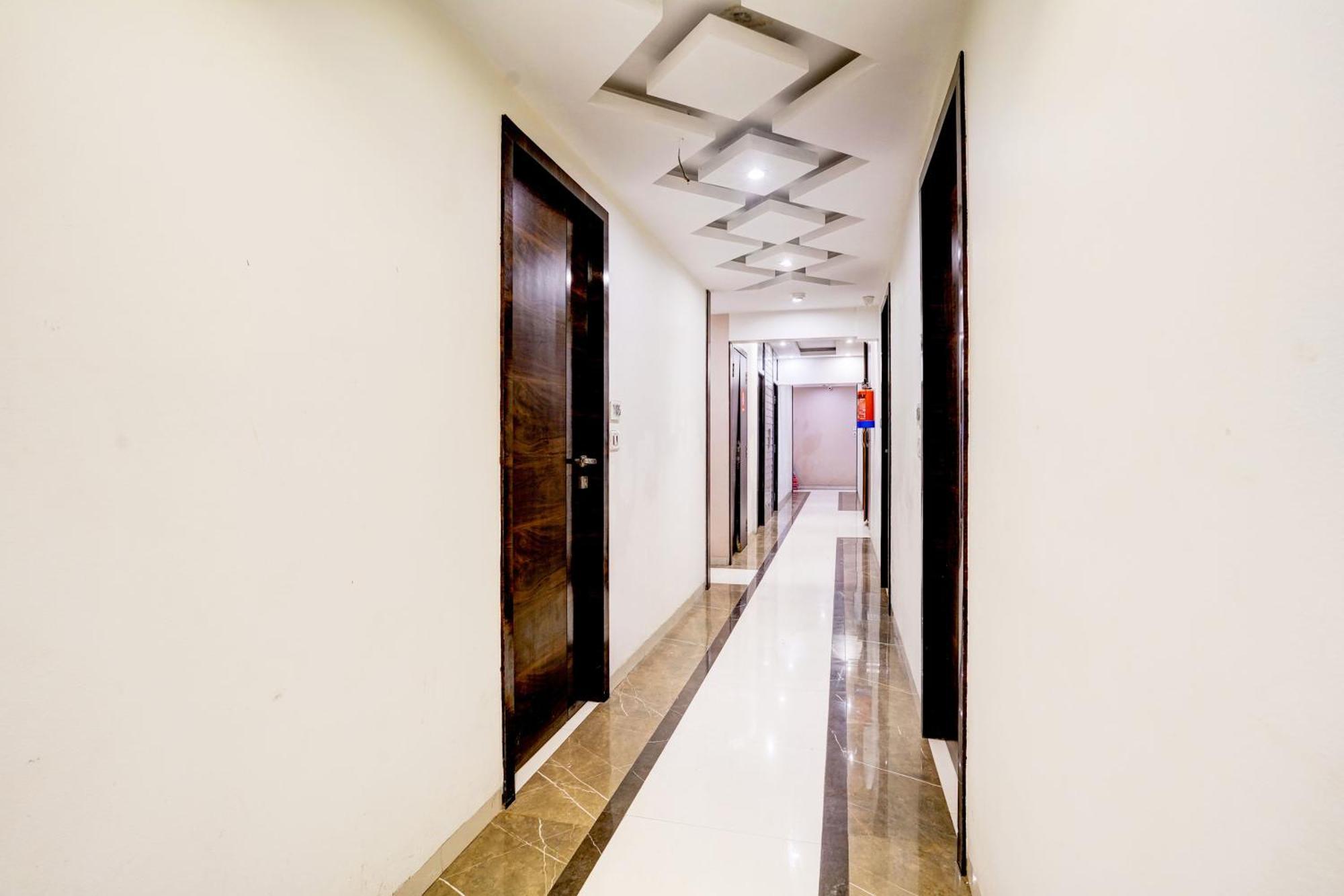 FabHotel Park Palace Mandvi Mumbai Exterior foto